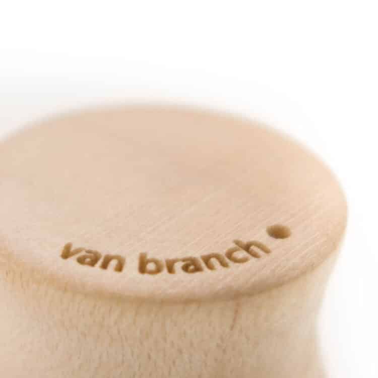 Holz Plug Sanduhr Ahorn - van branch - Branding Detail
