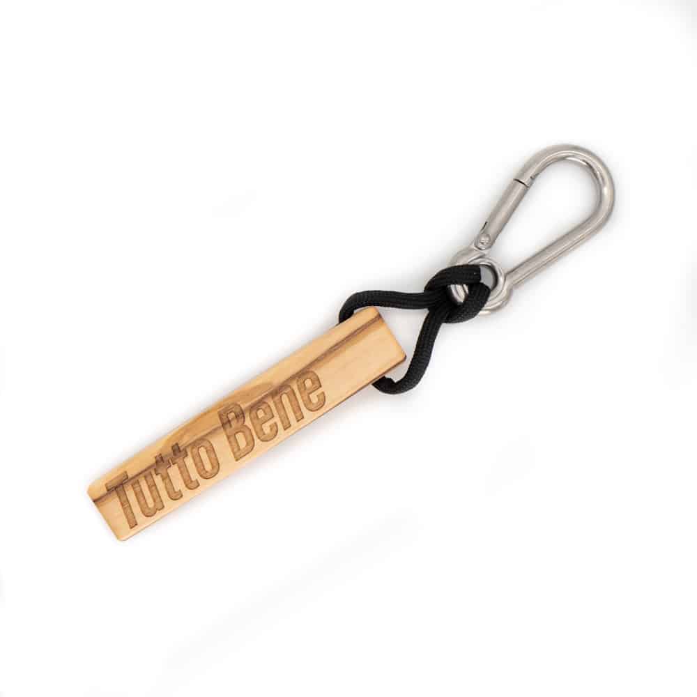 Tutto Bene Olivenholz Schlüsselanhänger mit schwarzem Band von van branch, handgefertigt für Dich